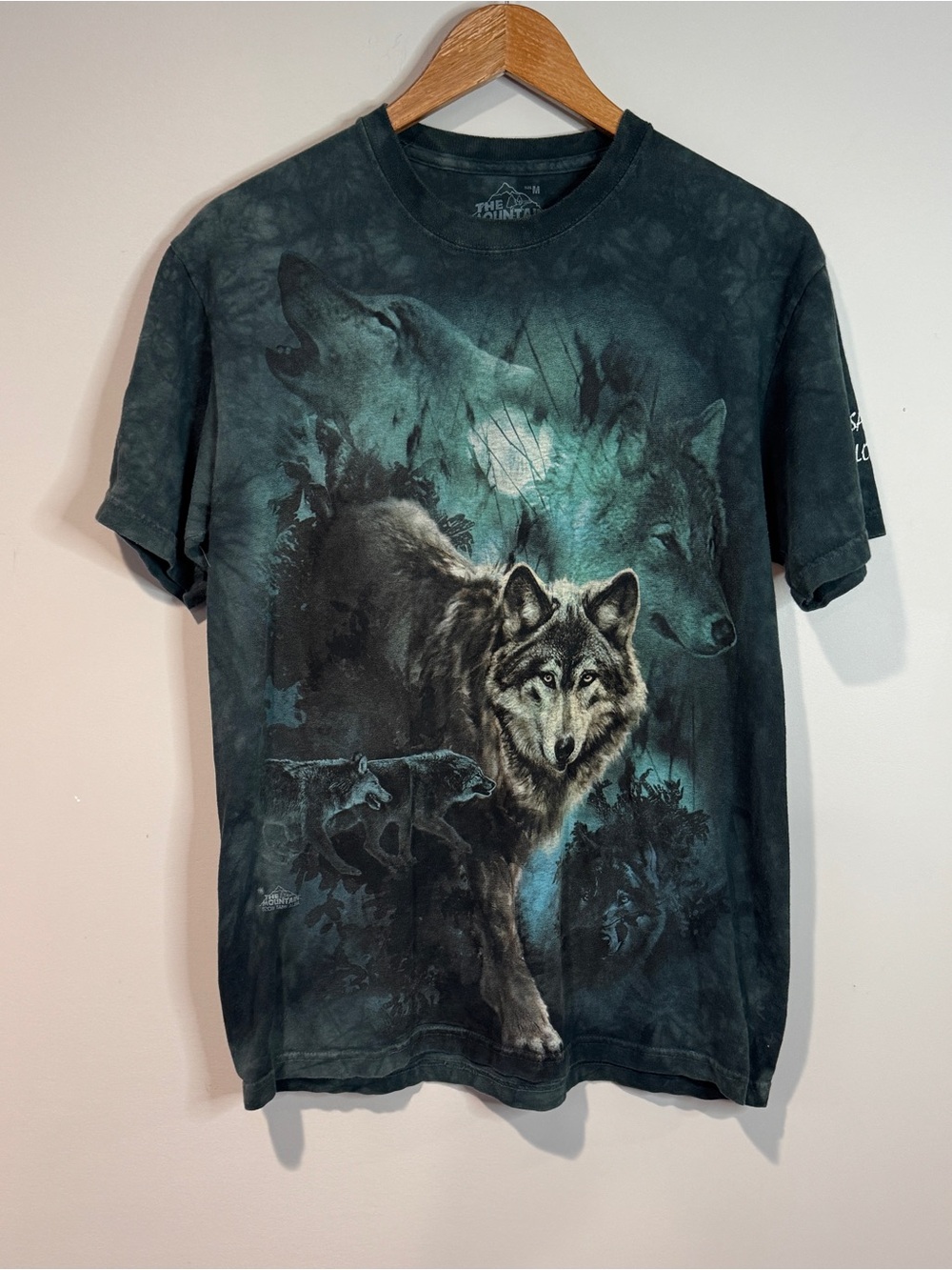 The Mountain Men’s Wolf Graphic Tie Dye Tee Pagosa Springs Colorado Wildlife M